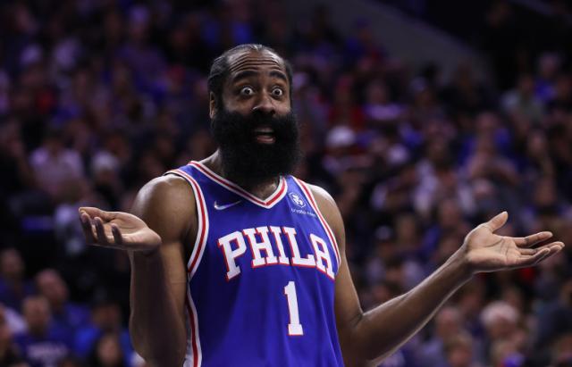 开云体育下载-薪金专家质疑哈登&amp;76人 降薪续约难道有猫腻？