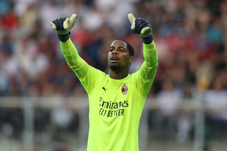 kaiyun-罗马诺：米兰与迈尼昂续约情况乐观，年薪500万欧+200万欧奖金