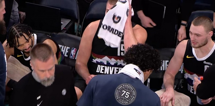 开云体育官网-差点封神！约基奇0.8秒大号绝杀三分打板涮出 双方进加时！