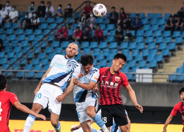 硬扛20分钟大连人还是崩了 何塞似乎有了新思路