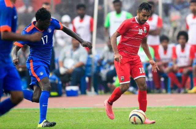 开云体育下载-马尔代夫集训3天室外练习全停 或先飞赴斯里兰卡？